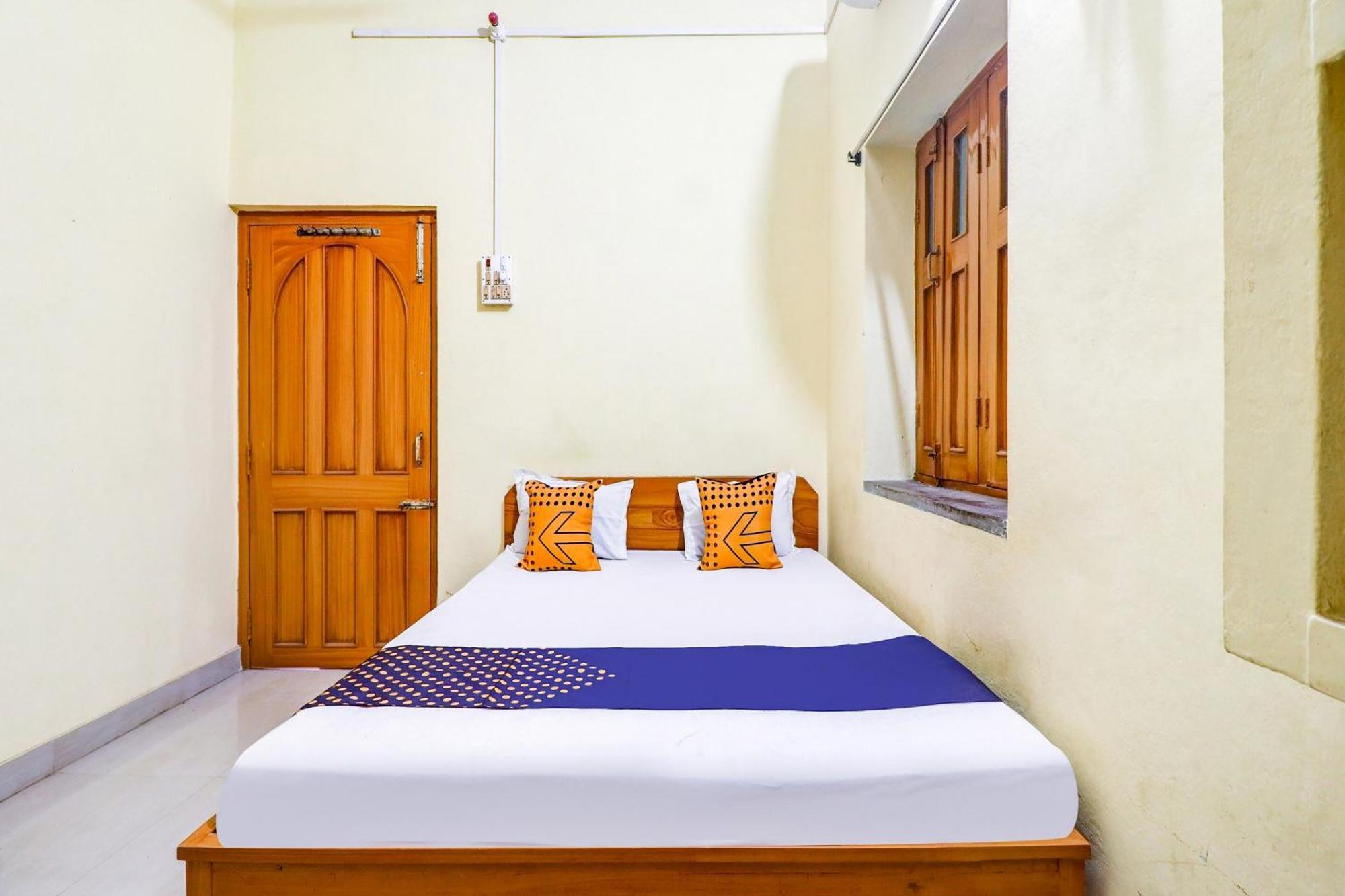 Hotel O Shivaye Rest House デーオーガル エクステリア 写真